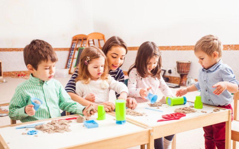 50 Juegos Para Desarrollar La Creatividad En Niños - Nominis Blog