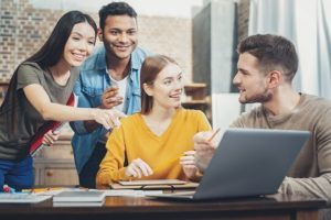 Inteligencia interpersonal: características, ejemplos, actividades