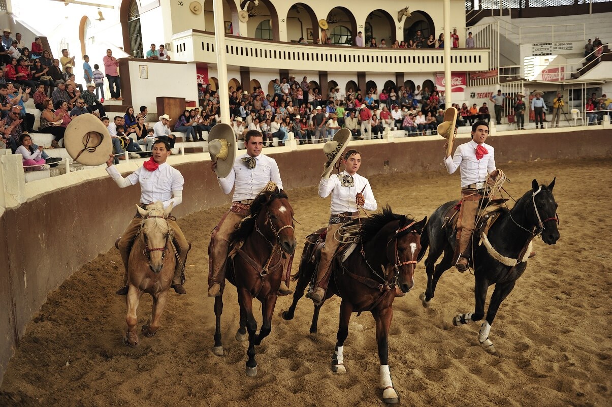 10 Tradiciones y Costumbres de Baja California Sur (México) 10 Tradiciones y Costumbres de Baja California Sur (México)