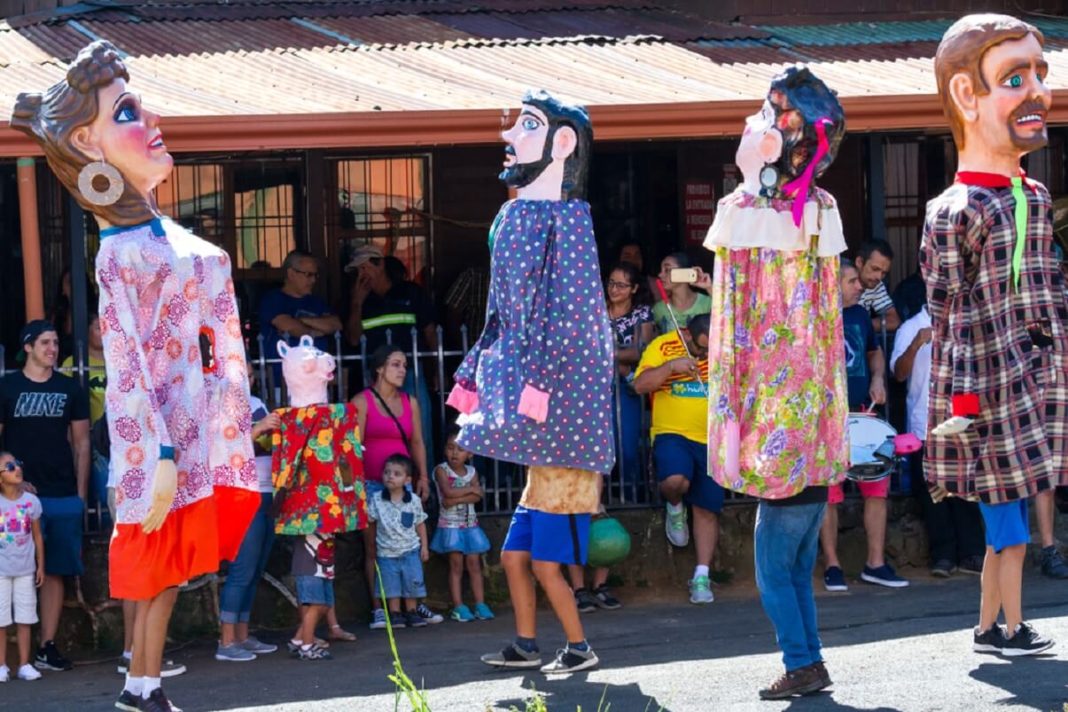 Las 31 Costumbres y Tradiciones de Costa Rica Más Populares Las 31 Costumbres y Tradiciones de Costa Rica Más Populares