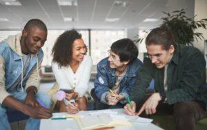 Derechos de los estudiantes en colegio y educación superior