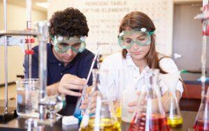 Experimentos científicos para secundaria de física, química, biología