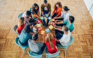 Teorías y efectos comunes de la psicología social