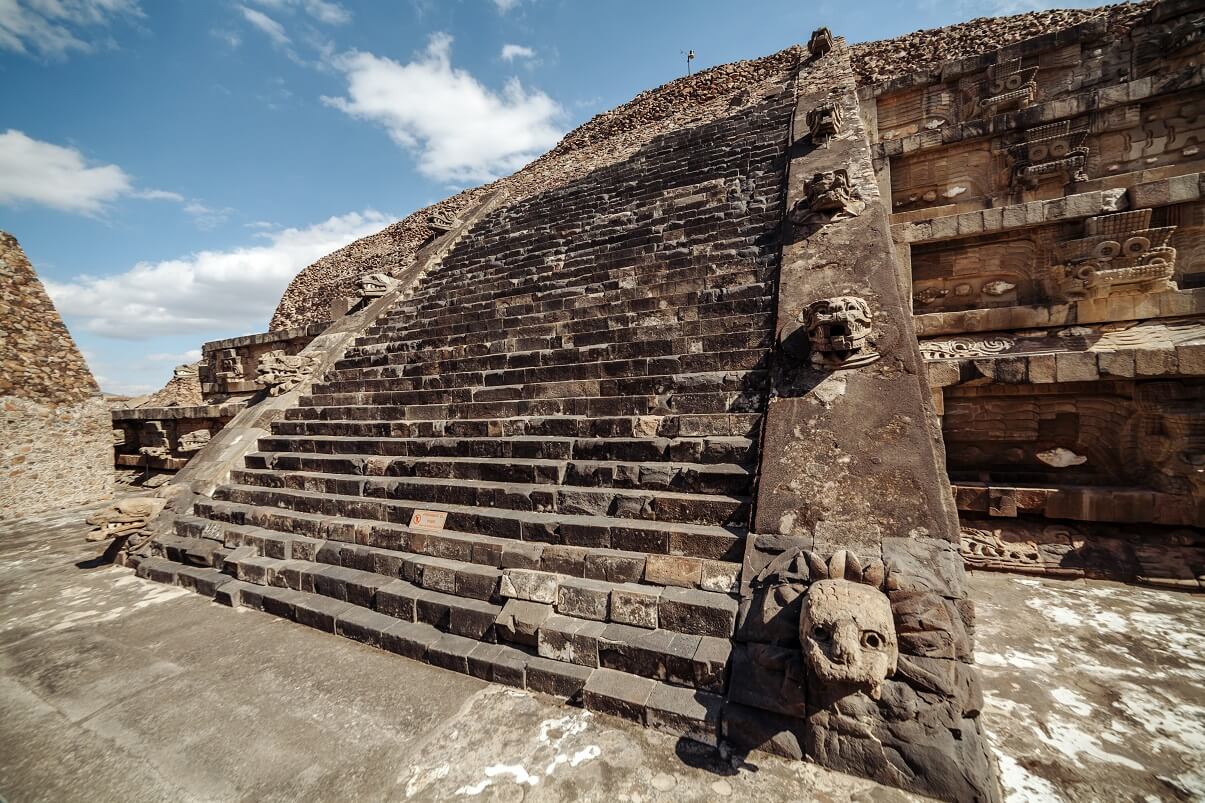 Arquitectura tolteca características y ejemplos de construcciones Arquitectura tolteca características y ejemplos de construcciones