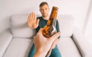 Beneficios para la salud de dejar el alcohol