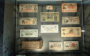 Breve historia del dinero en Colombia