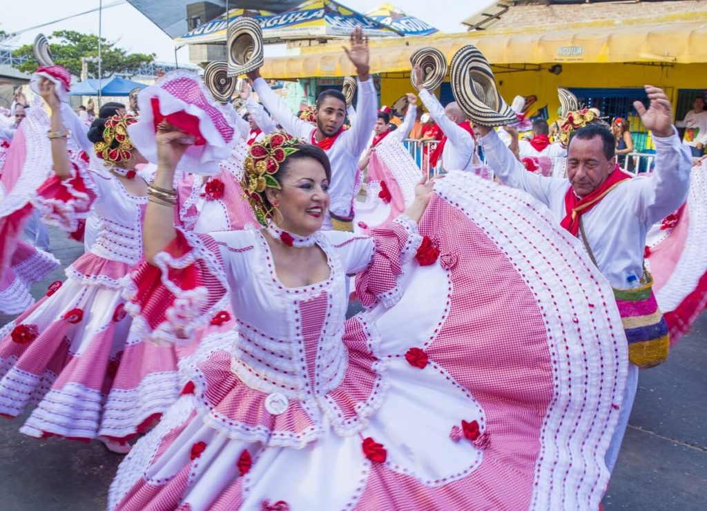 7 Bailes Típicos y Danzas de la Región Andina